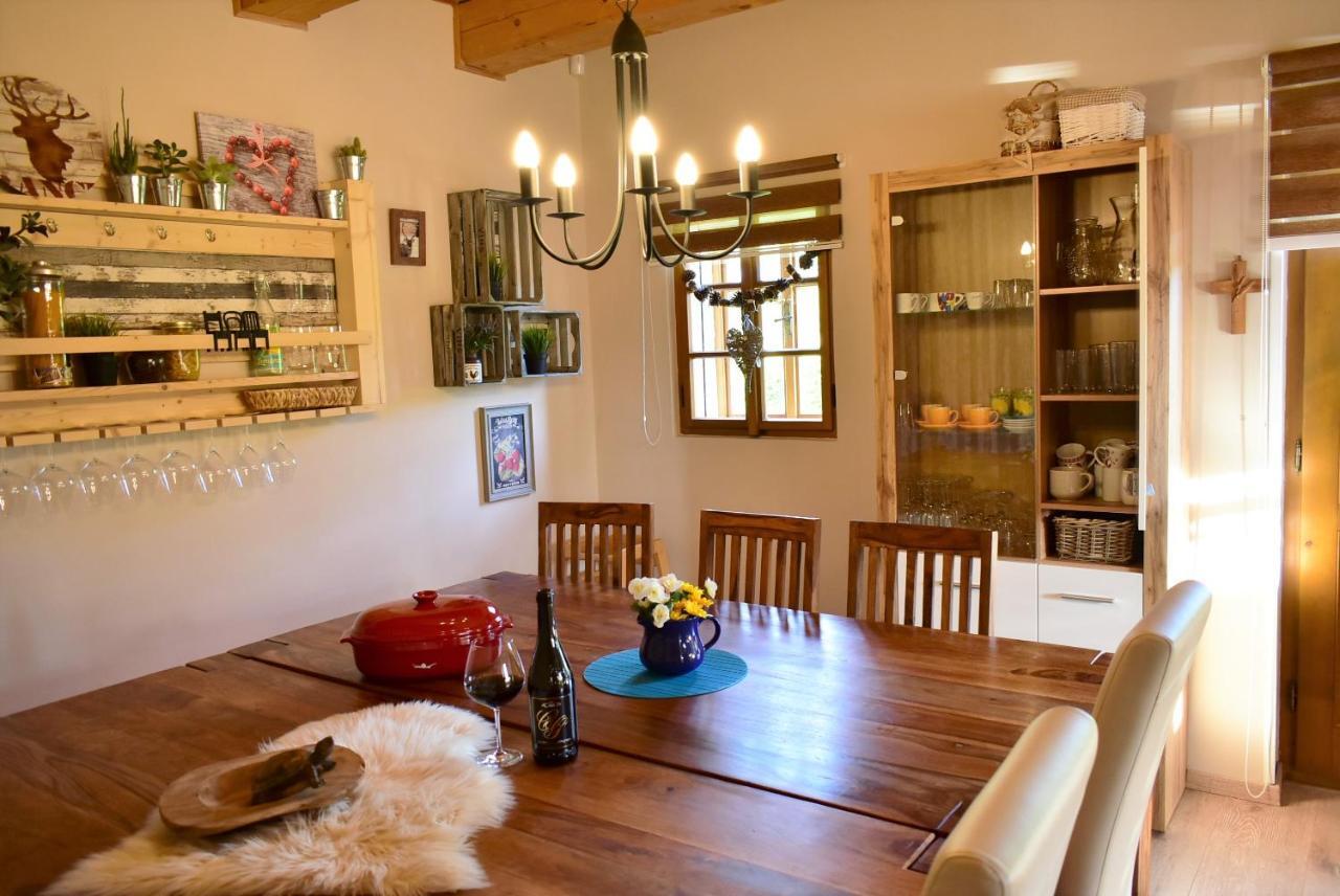 Villa Harta 브르흘라비 외부 사진